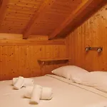 Chalet Coquelicot By Interhome